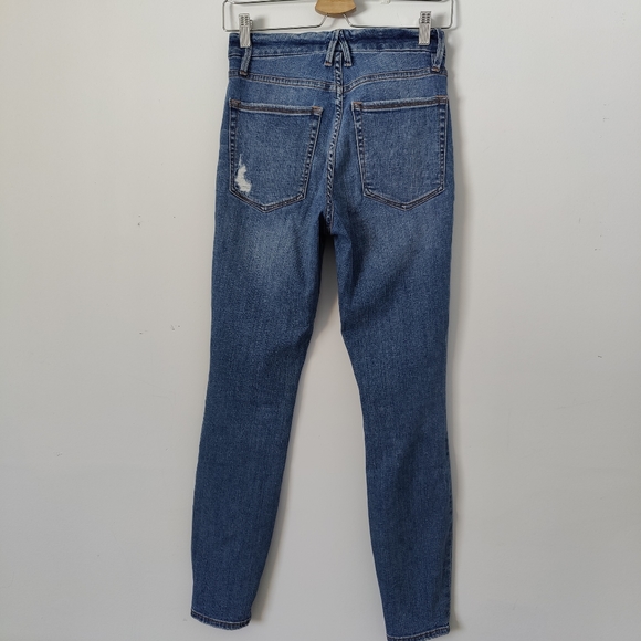 Good American Good Waist Skinny Jean - Picture 4 of 7
